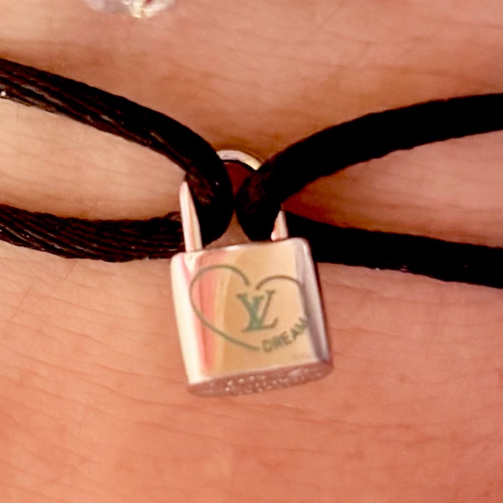 LV Silver Lockit Cord Bracelet (unisex women’s mens) - Picture 2 of 8